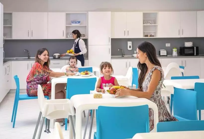 Hotelli Ethra Reserve   Calanè 4