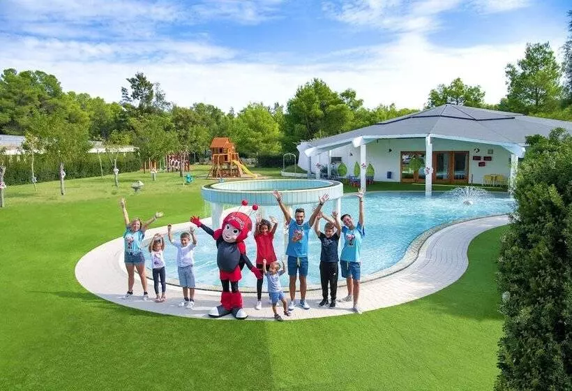 Hotelli Ethra Reserve   Calanè 4