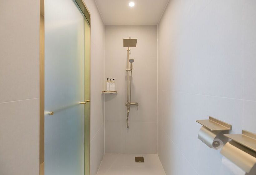 هتل Dongrae Denbasta