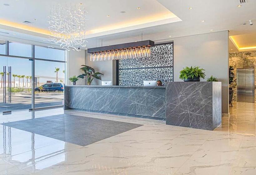 ホテル Encantame Towers