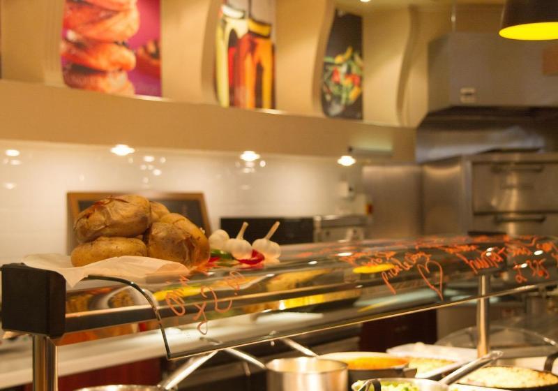 هتل Goodenough College – University Residence