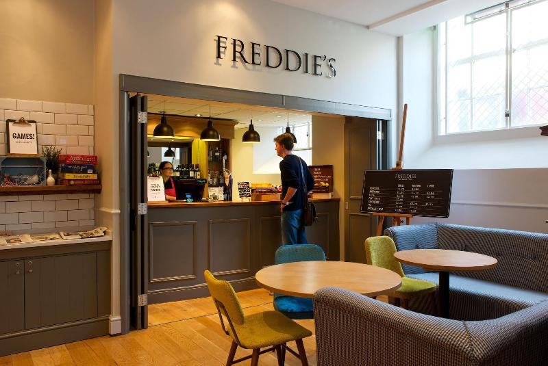 هتل Goodenough College – University Residence