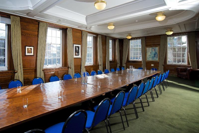 هتل Goodenough College – University Residence