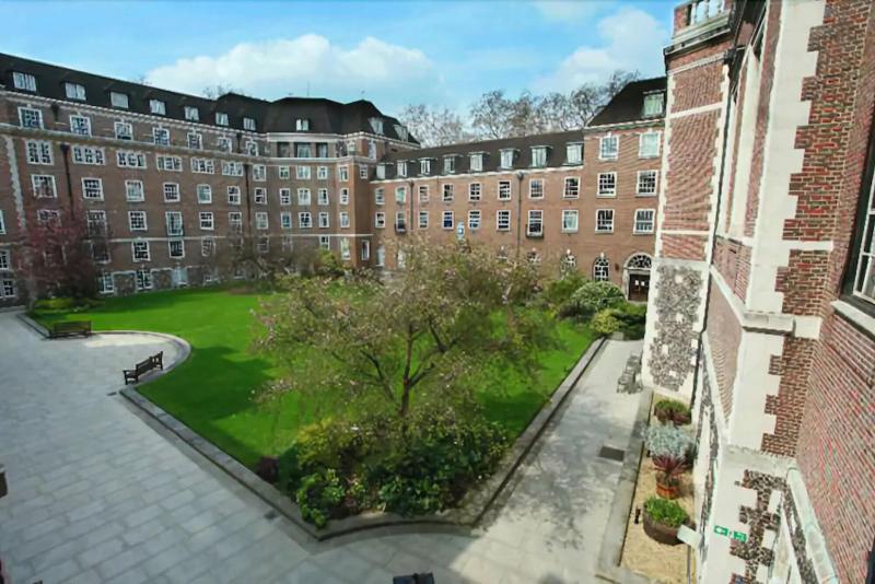 هتل Goodenough College – University Residence