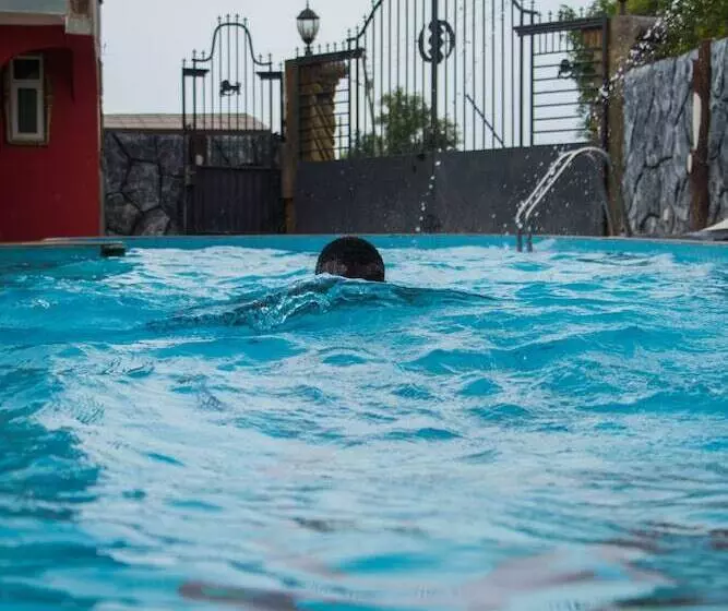 Hotelli Rk Italian Boy