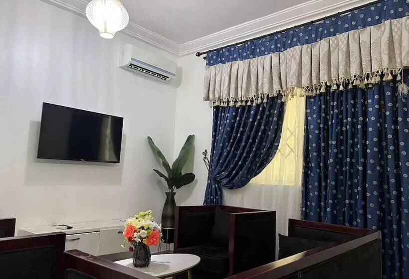 Hotelli Rk Italian Boy