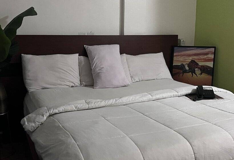 בית מלון כפרי Rk Italian Boy