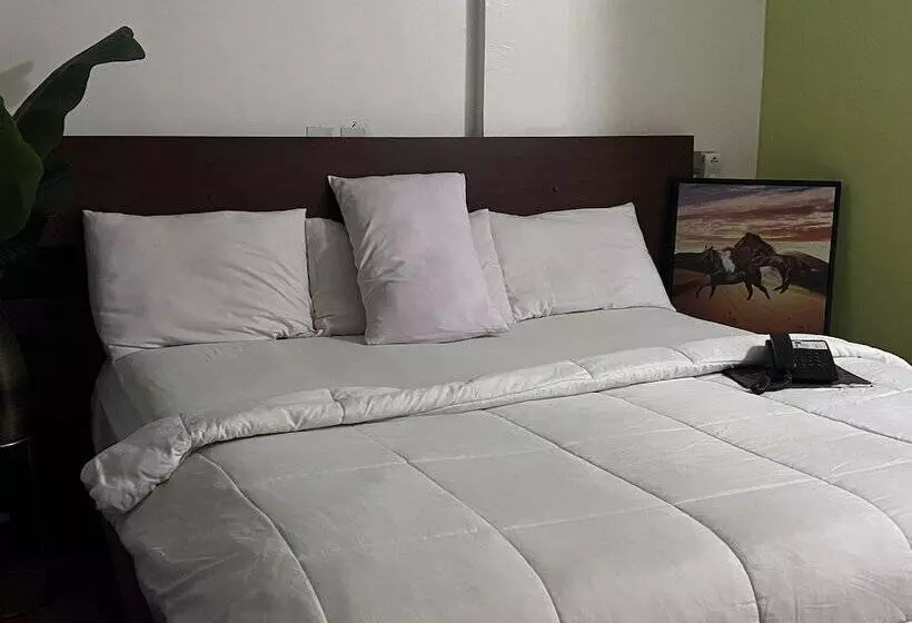 Hotelli Rk Italian Boy