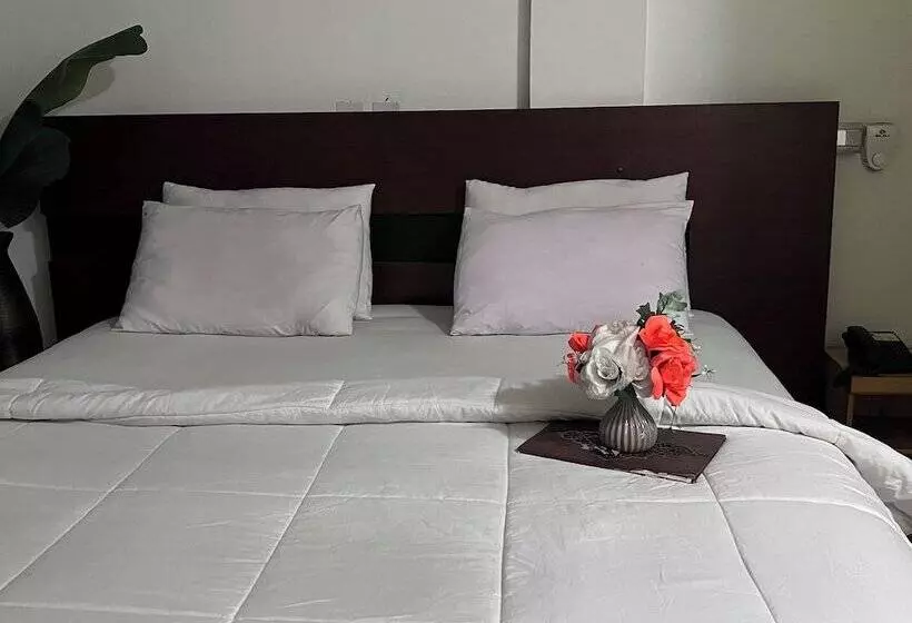 Hotelli Rk Italian Boy