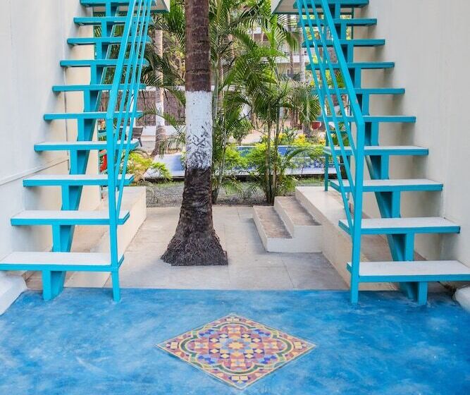 Отель Mango Tree Courtyard Goa