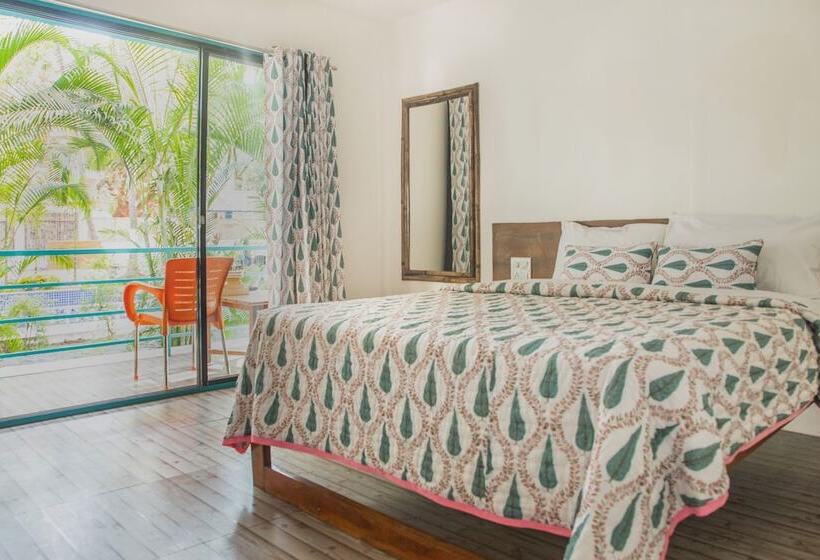 Отель Mango Tree Courtyard Goa