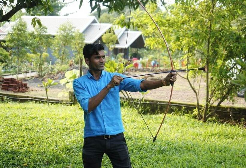 Отель The Avi S Village Agrotourism