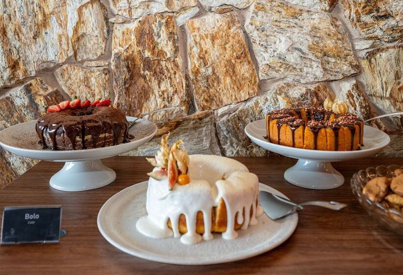 Отель Wanderlust Experience