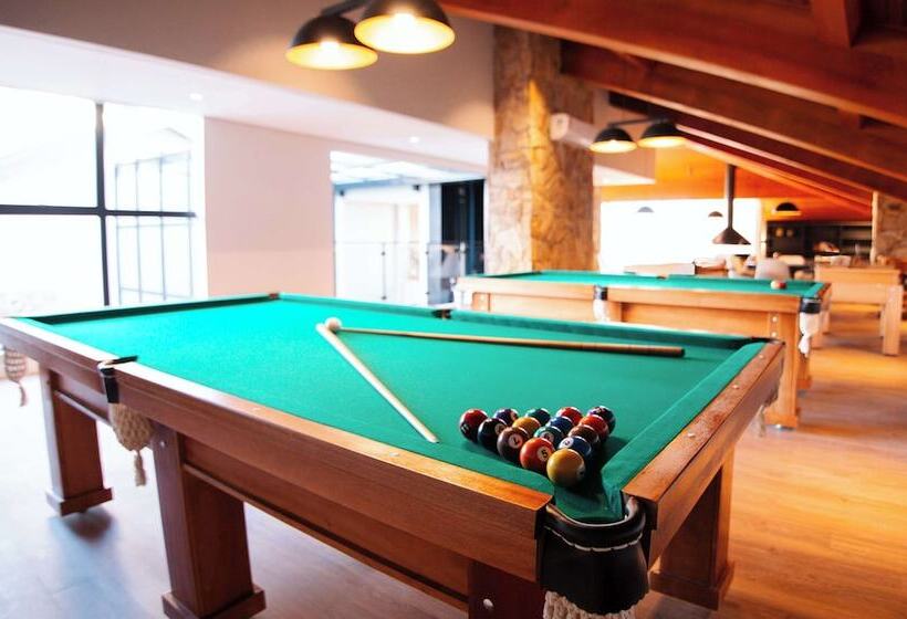 Отель Wanderlust Experience