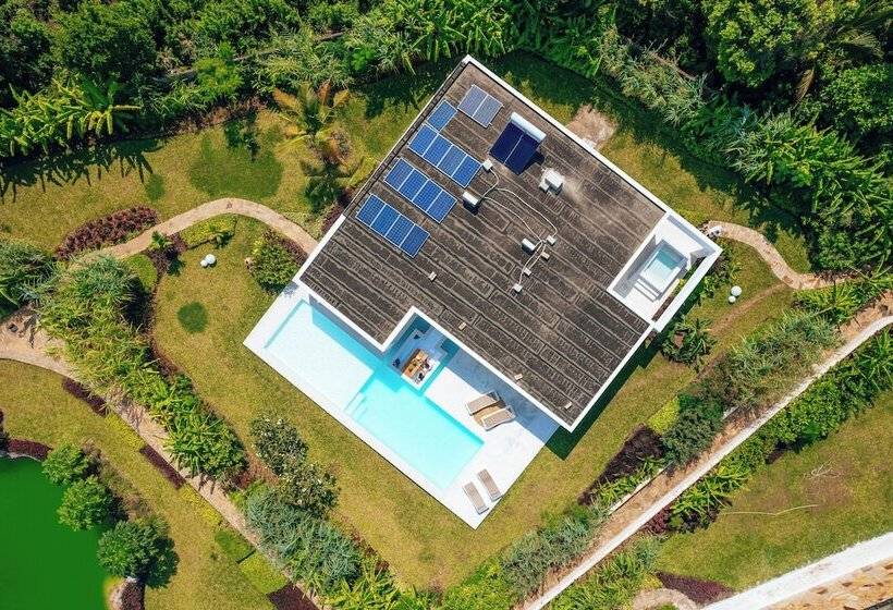 בית מלון כפרי Ycona Luxury Resort