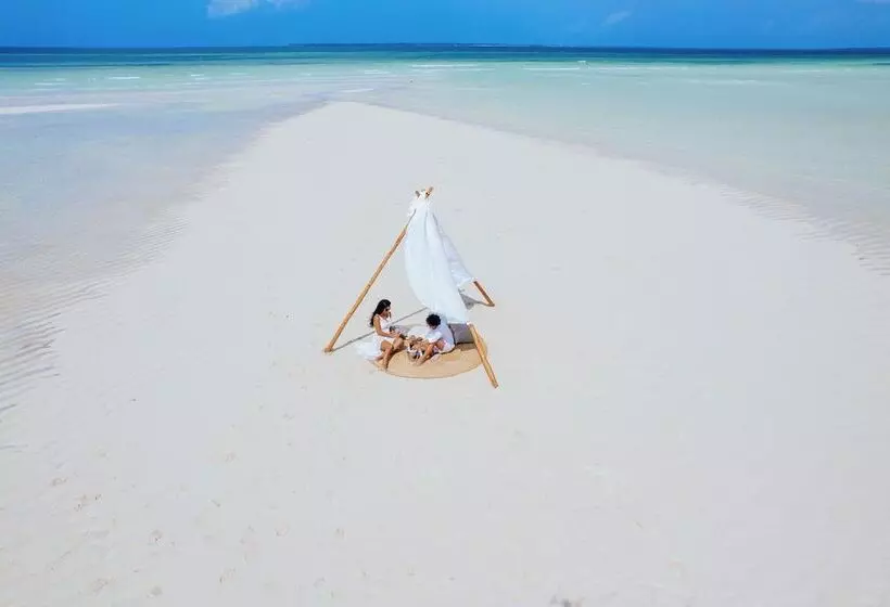 Hotelli Ycona Luxury Resort