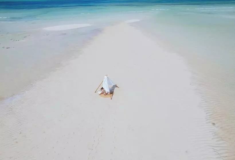 Hotelli Ycona Luxury Resort