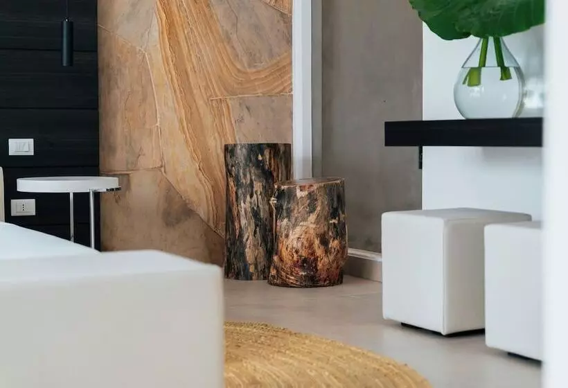 Hotelli Ycona Luxury Resort