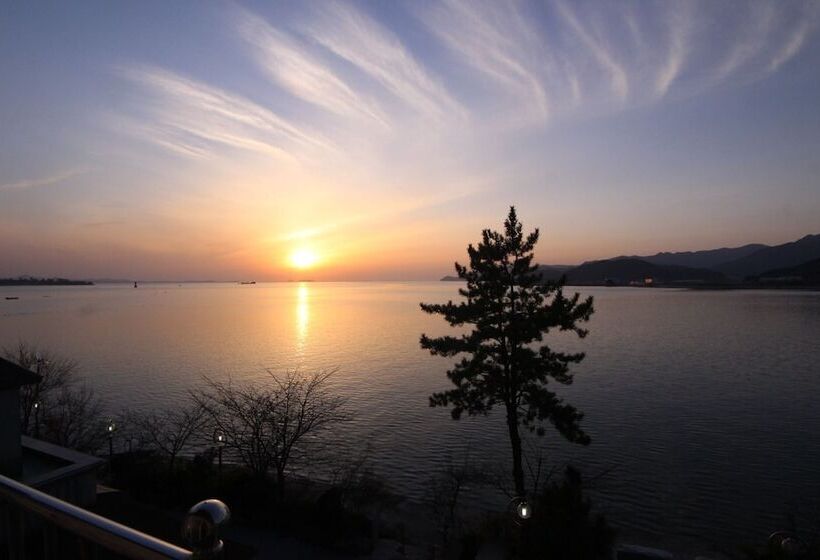 Motel Buan Byeonsan Special