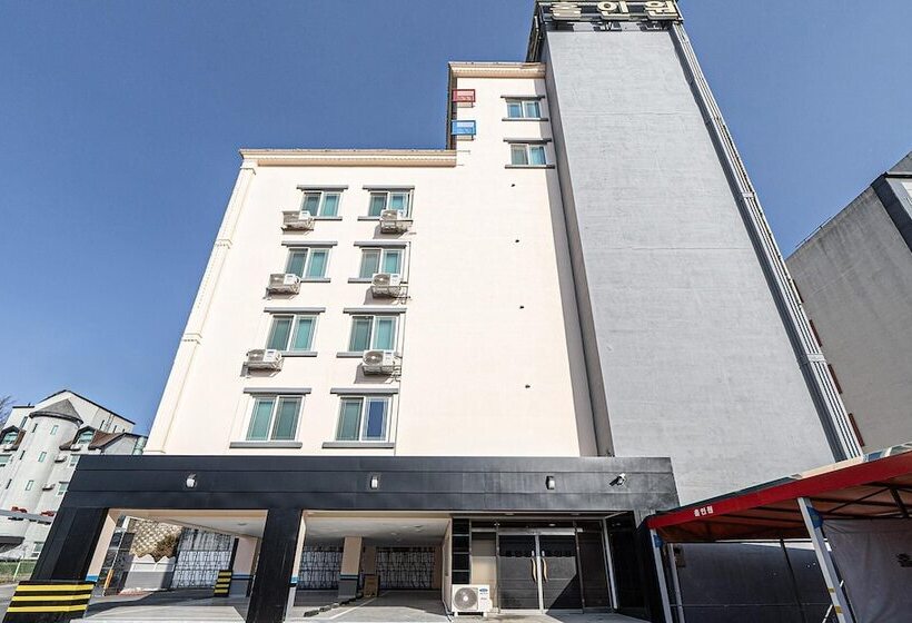 Motel Chuncheon Hole In One