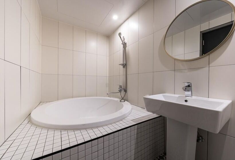 모텔 Chuncheon Hotel Cozy