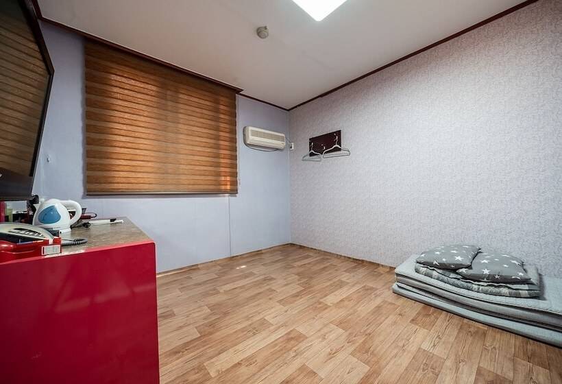 Motel Chuncheon Paradise