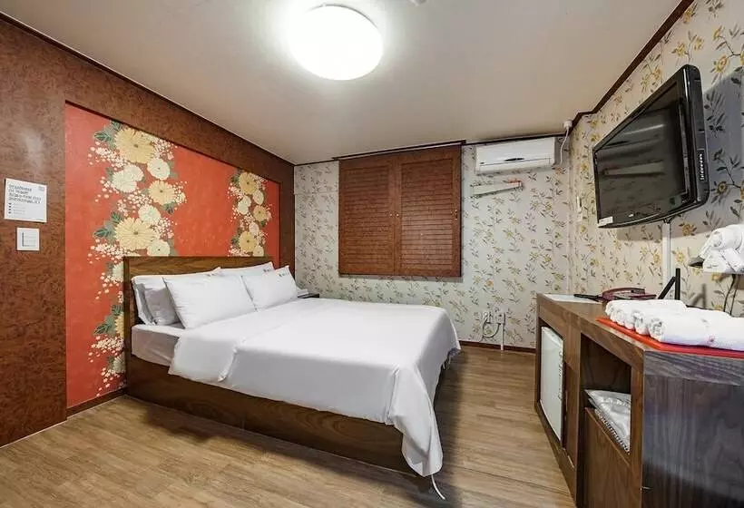 Motel Daebudo M