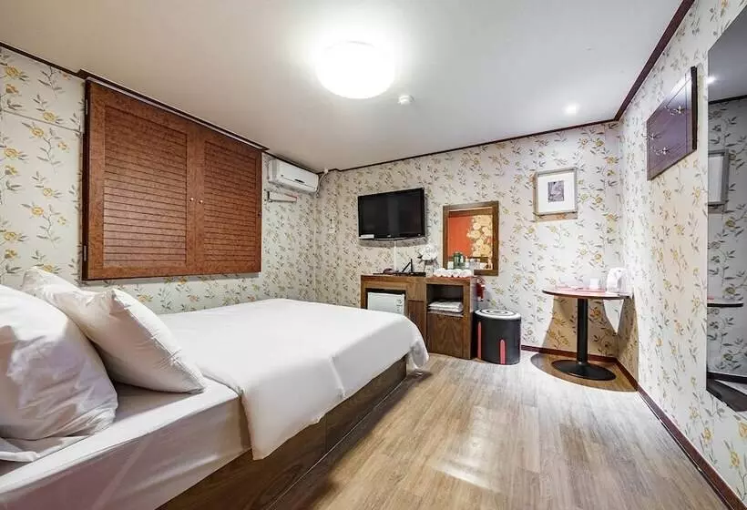 Motel Daebudo M
