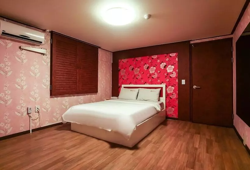 Motel Daebudo M