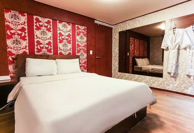 Motel Daebudo M
