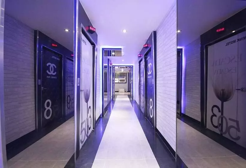 モーテル Daegu Dongdaegu Station Hotel Wink