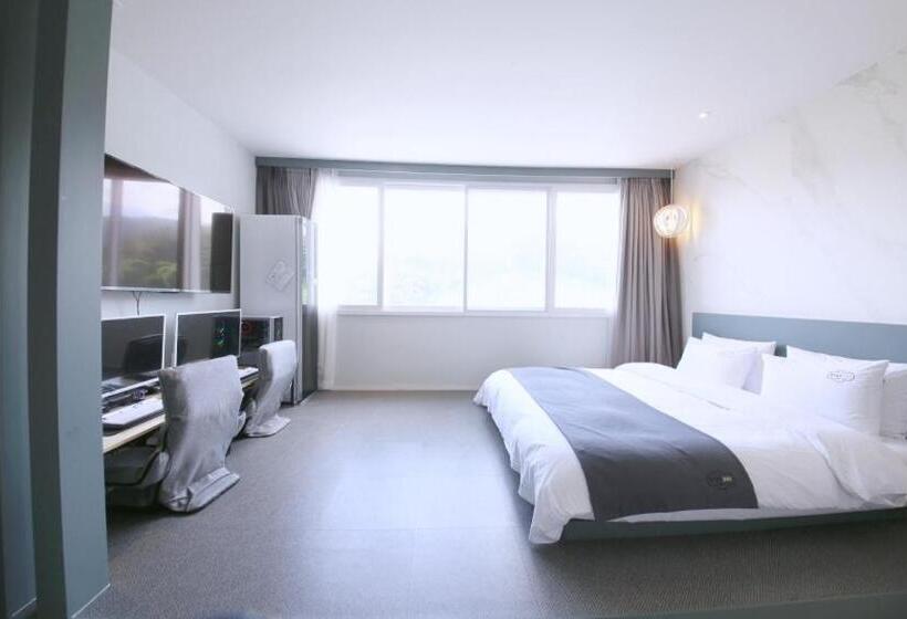 Motel Gimhae Jangyu Stayin