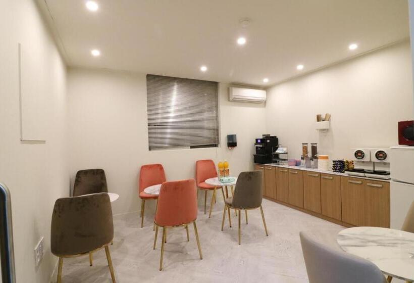 Motel Gimhae Jangyu Stayin