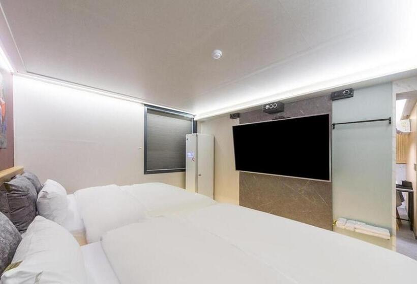 モーテル The Araboda