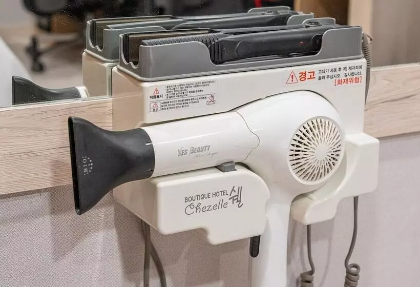 Motelli Ilsan Hwajeong June