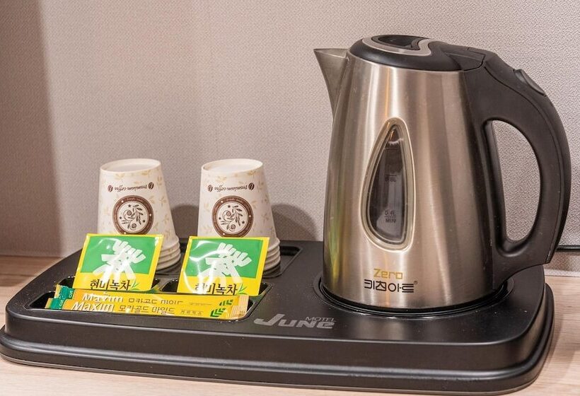 Motell Ilsan Hwajeong June