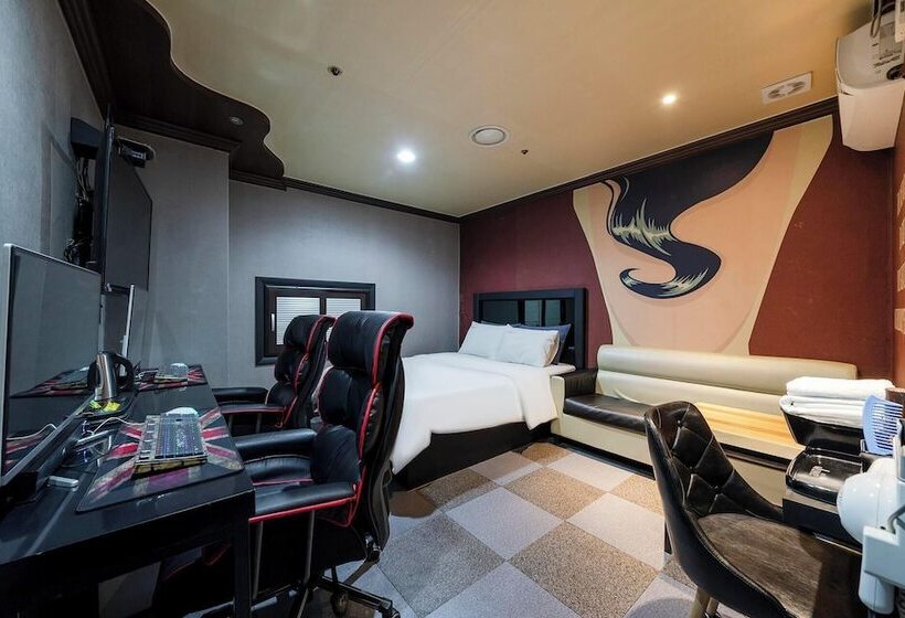 Motell Ilsan Hwajeong June