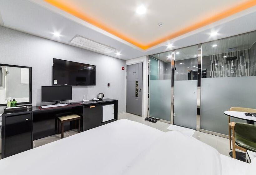 汽车旅馆  Incheon  Crystal