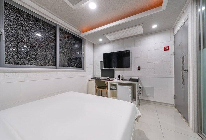 汽车旅馆  Incheon  Crystal