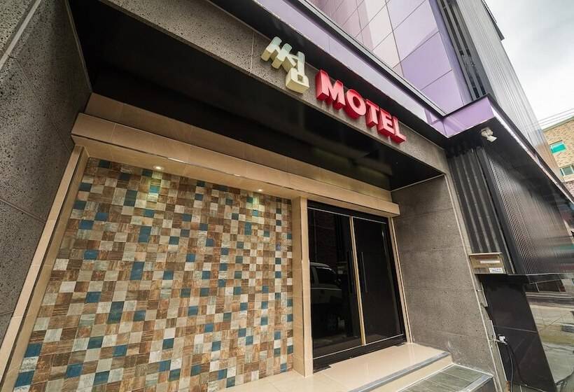 Motel Pocheon  Some