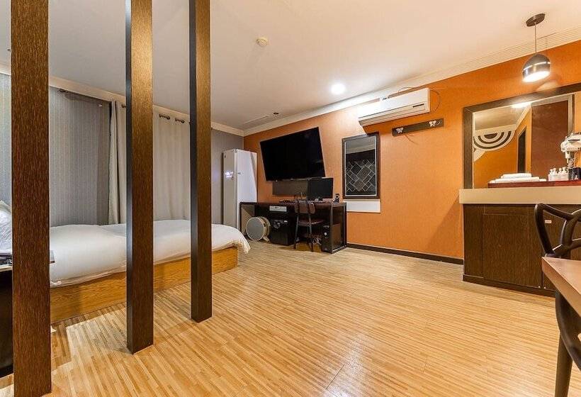 Motel Suwon Guundong Ikkeulim