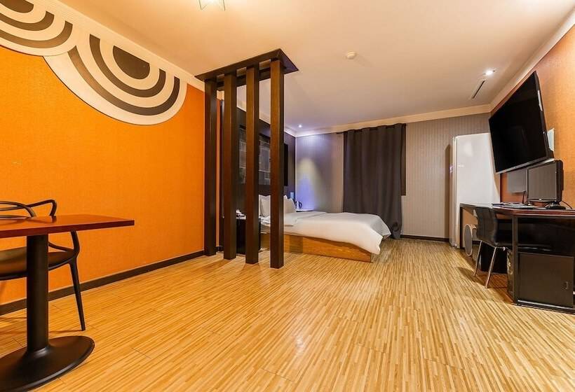 Motel Suwon Guundong Ikkeulim