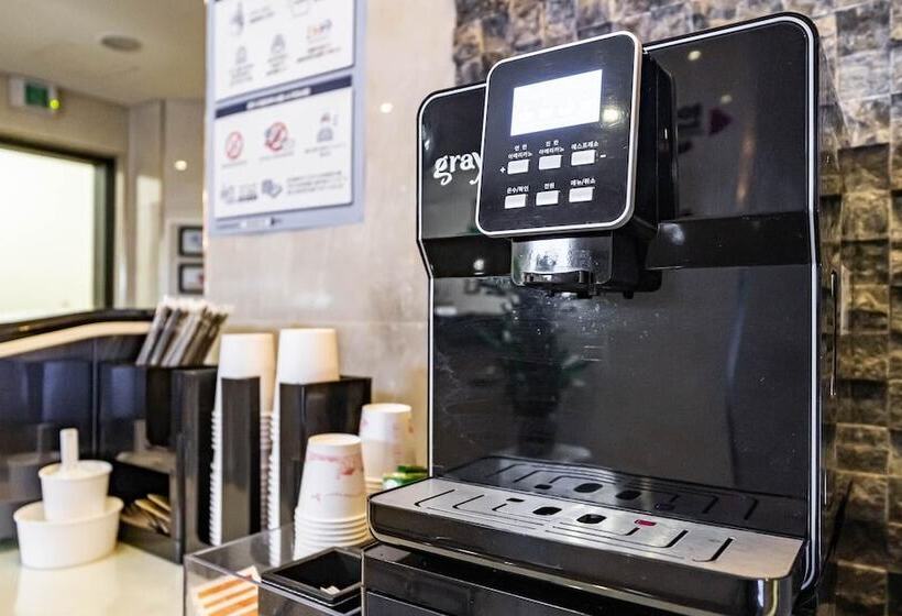 Motel Suwon Yeongtong O2