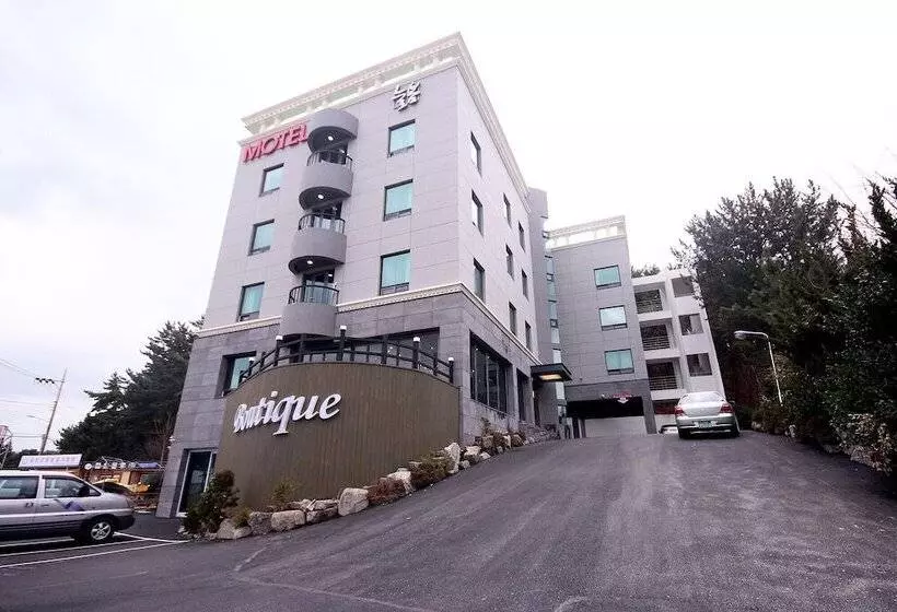 Motelli Uljin Neulbom Boutique