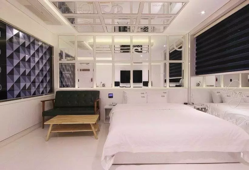 モーテル Ulsan Ktx Station Hotel Foss