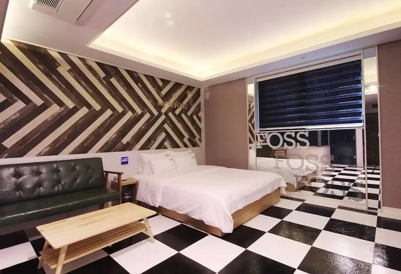 モーテル Ulsan Ktx Station Hotel Foss