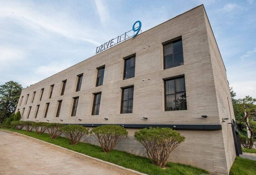 Motel Yangpyeong Drive In 9