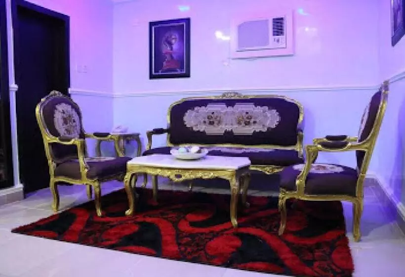 پانسیون Room In Lodge   All Seasons Hotel   Superior Double