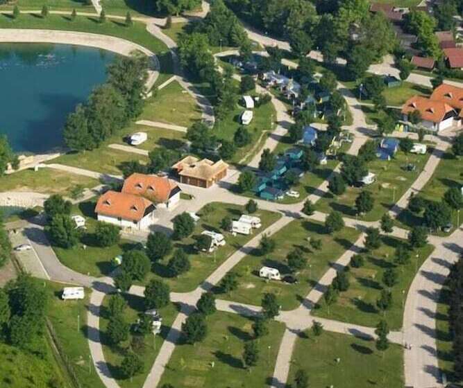 استراحتگاه Mediteran Mobile Homes In Terme Catez