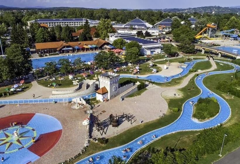 استراحتگاه Mediteran Mobile Homes In Terme Catez